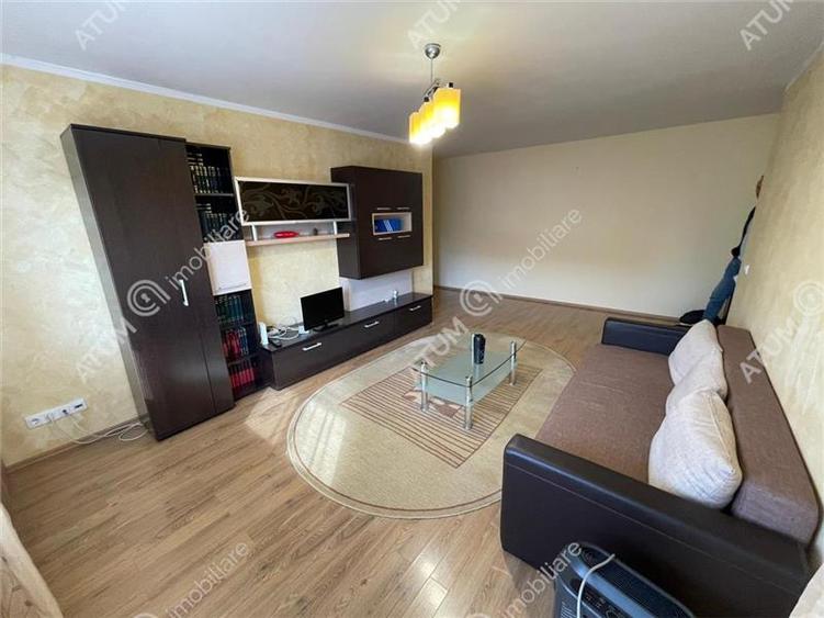 Apartament 2 camere balcon si loc parcare in Selimbar - 2