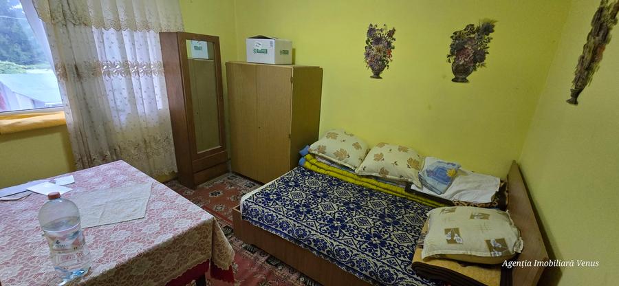 Apartament 4 camere zona Peco Cristal, str.Savenilor - 2