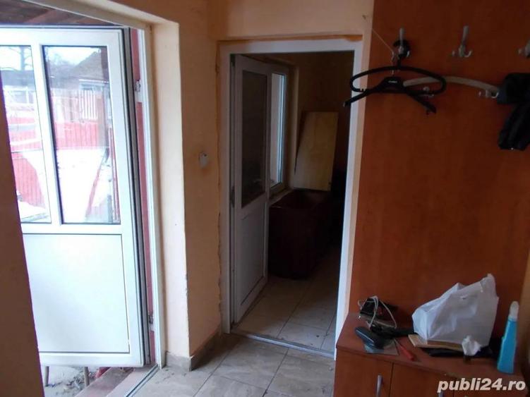 Casa Ianova, 2corpuri, 3 camere, 1500mp teren - 2