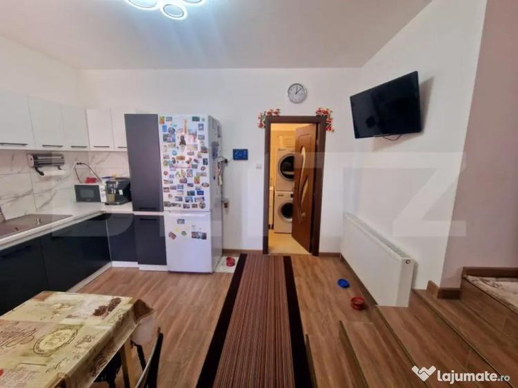 Casa familiala cu 4 camere, 2432 mp teren, Feldioara - 6