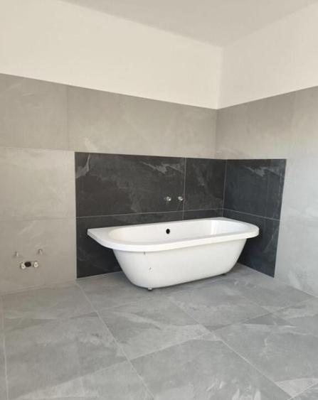 Casa finisata, teren 2500mp, Marginea - 20