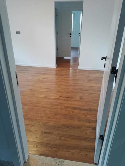 DE VANZARE- apartament de 2 camere, semidecomandat, suprafata 50 mp - 8