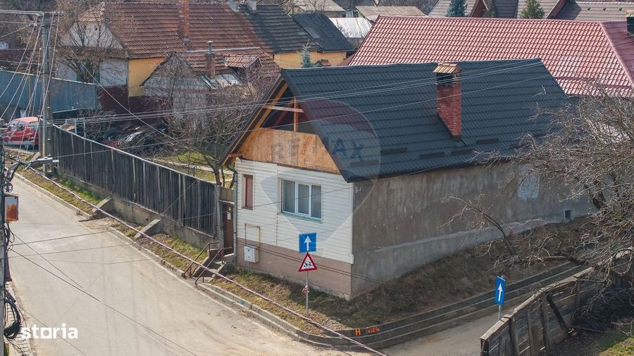 Casa individuala cu potential in zona centrala Sacele - 7