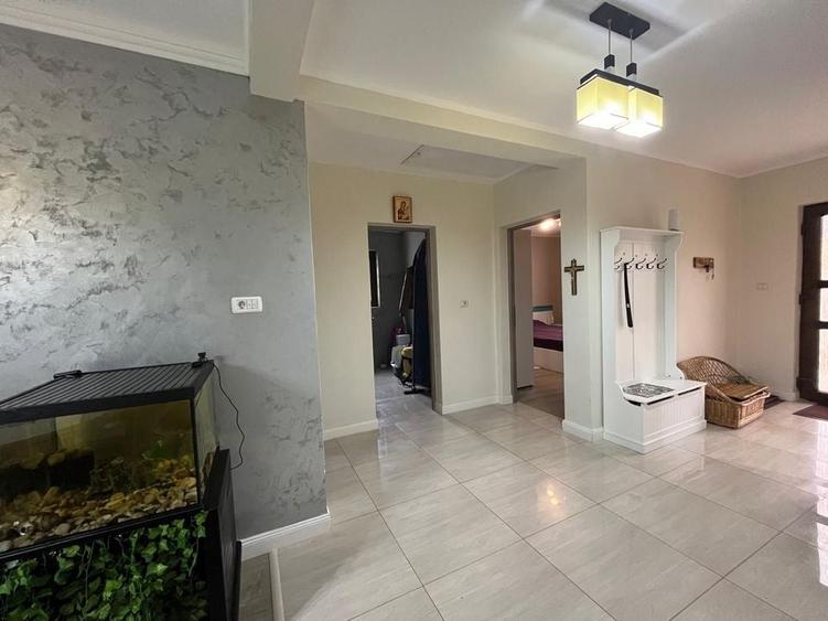 Casa modernă în Vladimirescu - 9