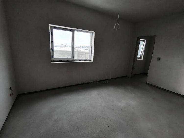 Duplex pe plan - personalizare interioara - zona linistita - 6