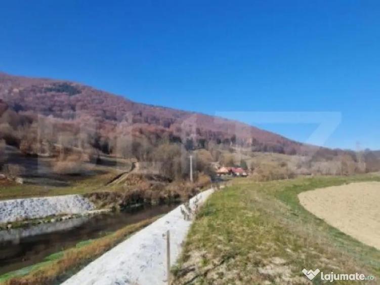 Teren extravilan - Sita Buzaului -6800 mp posibilitate trece - 7