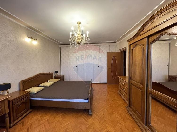 Apartament de inchiriat Horoscop,  Piata Unirii - 9