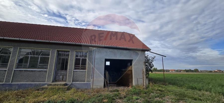 Teren si casă cu teren generos în Socodor - 22