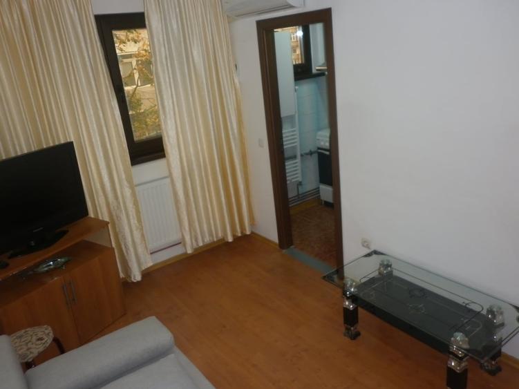 Piata Sudului, Oltenitei vav Scoala de Politie - 4