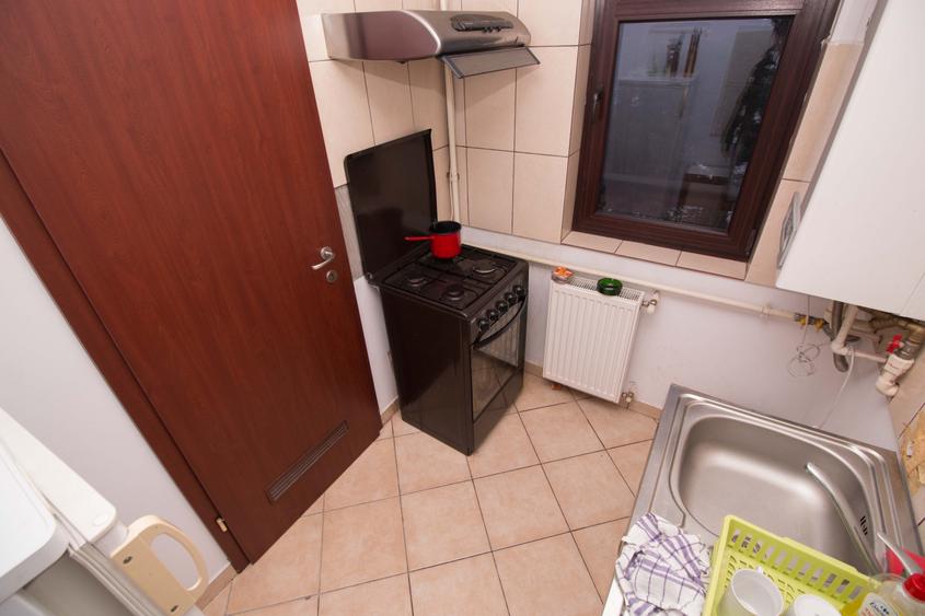 Garsoniera dubla de vanzare central etaj 2 - 3