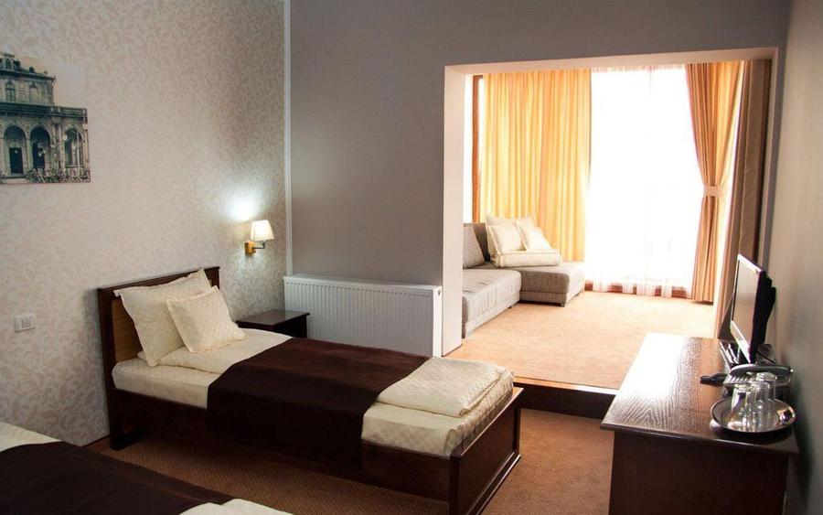 Hotel*** Hanul de la Rascruce - 1