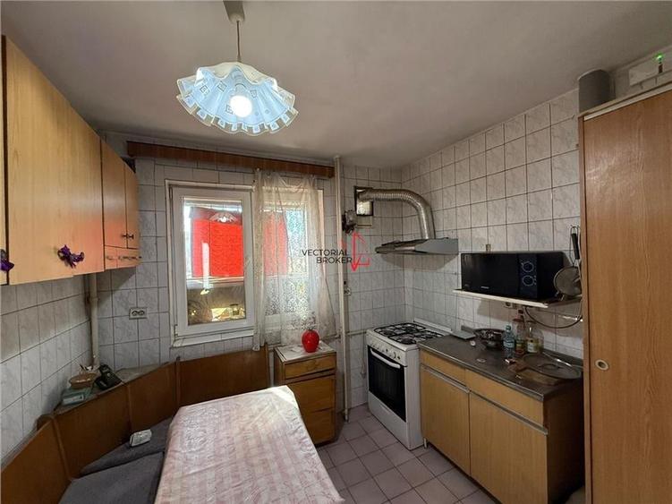 3 camere semidecomadate, et. 2, vedere mixta, 62mp, Gara de Nord- Metrou - 6