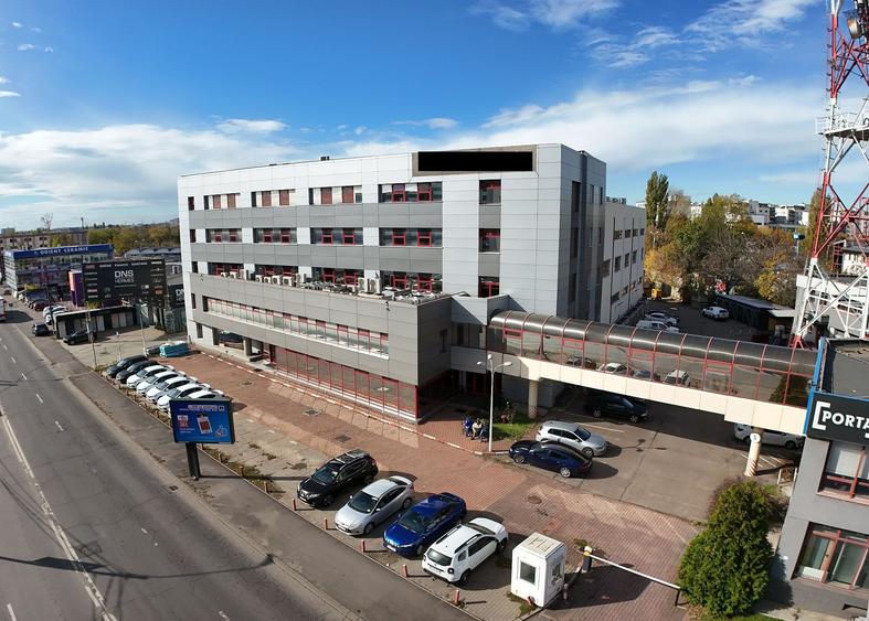 Danielle Business Center - 9