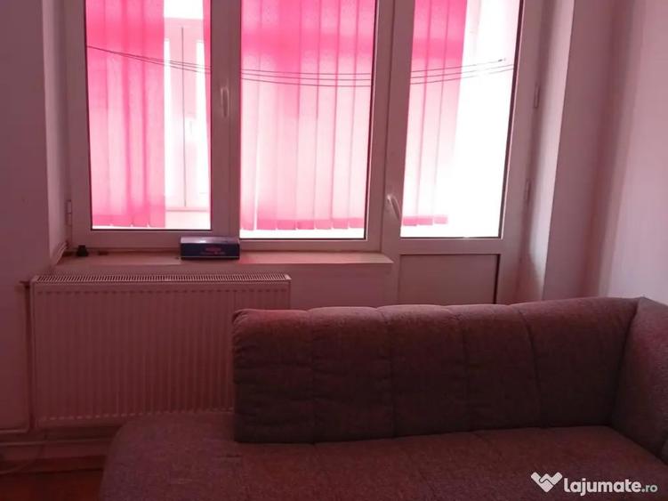 Apartament 4 camere Motru Gorj - 1