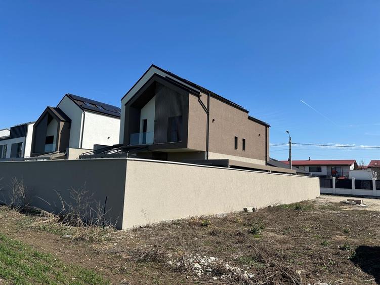 Teren de vânzare – Otopeni, Zona Nouă a Orașului 23213mp - 1