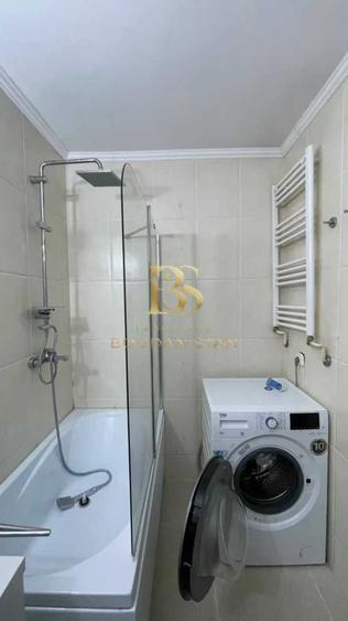 Apartament cu 2 camere decomandat în Petin