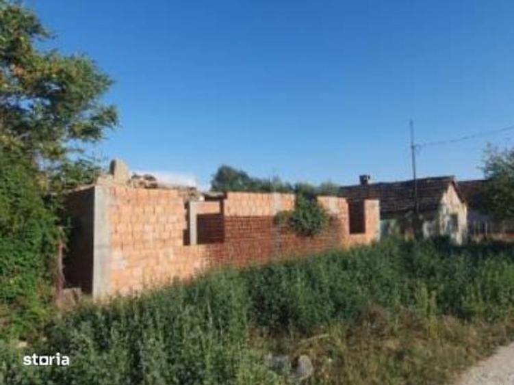 Casa si teren Localitatea Soca, comuna Banloc, judetul Timis - 2