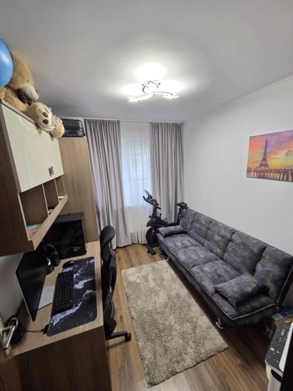 Etaj 3/4 - Apartament 3 camere - mobilat + utilat - Dacia Bicaz - 5