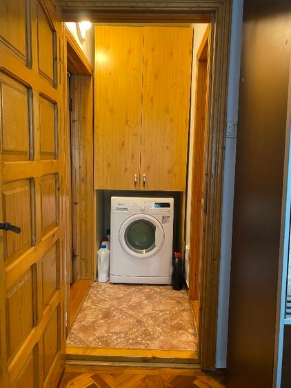 PROPRIETAR - vând apartament cu 4 camere  - 4