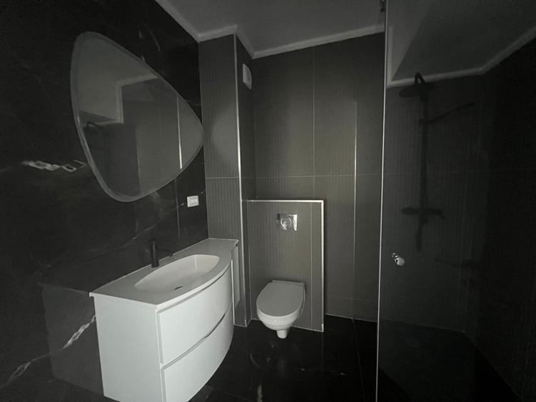 Apartament cu 2 camere decomandat în Apărătorii Patriei