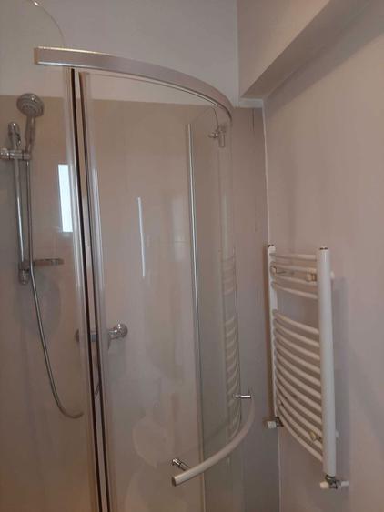Inchiriez apartament 4 camere Unirii - 2