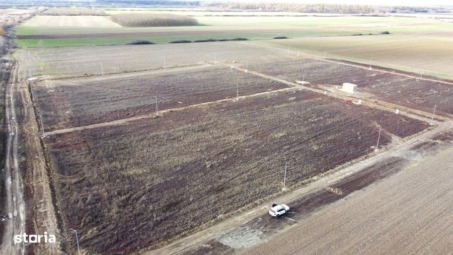 Terenuri Bucovat, cu utilitati 58 euro/mp+TVA in 2 rate - 4