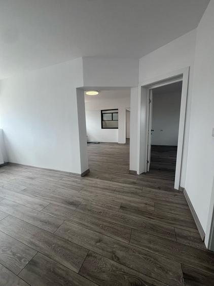 Apartament 3 camere | Bloc Nou Zonă Centrală | Bulevardul Independenței - 14