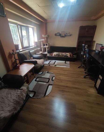 3 decomandate - primul rand la MARE - 5