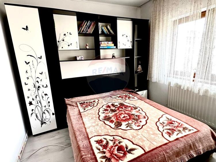 Apartament 3 cam, 2 balcoane, loc parcare zona Micalaca Orizont - 7