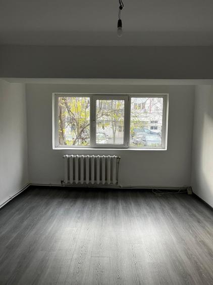 De vânzare apartament 2 camere - 3