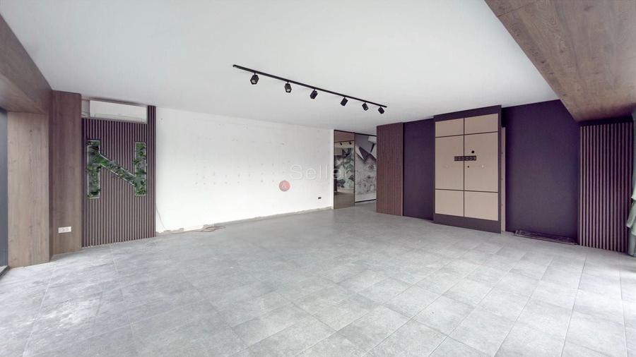 POZITIONARE PREMIUM - VAD COMERCIAL RIDICAT - 1