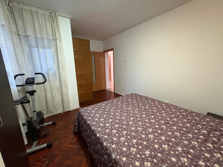 Apartament, 3 camere, decomandat, 78 mp, Calea Bucuresti, Zona Pasajului - 4