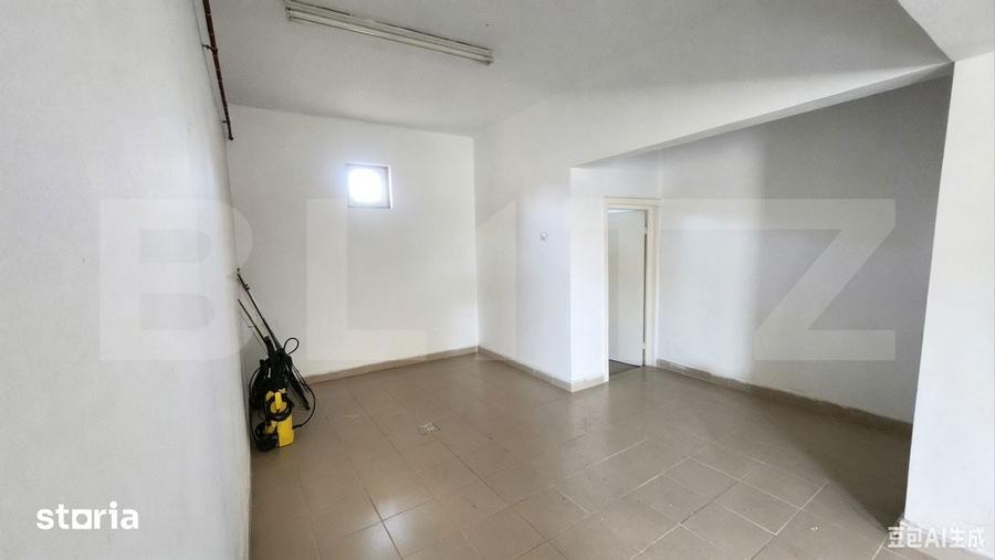 Casa spatioasa, 240 mp, pretabil pentru service auto, zona 7 Nov - Tar - 2