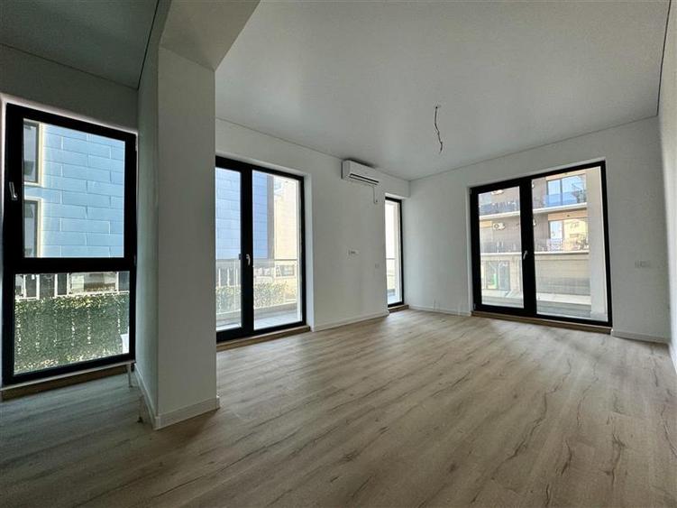 Descoperiti Bijuteria Ascunsa a Marii Negre: Apartament de Lux în Mamaia No - 1