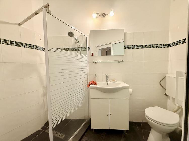 APARTAMENT 67 mp UTILI , 3 CAMERE DECOMANDATE -ZONA GAZELEI - 13