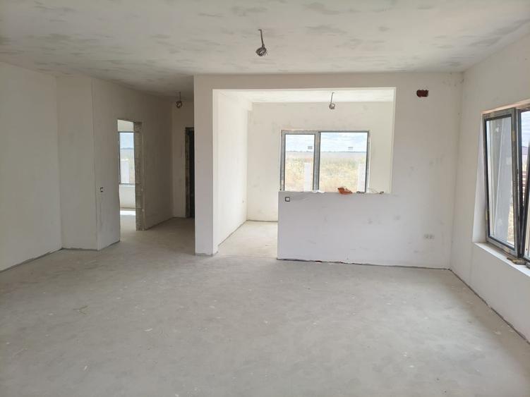 Casa pe parter, 3 camere, teren 349 mp - 8