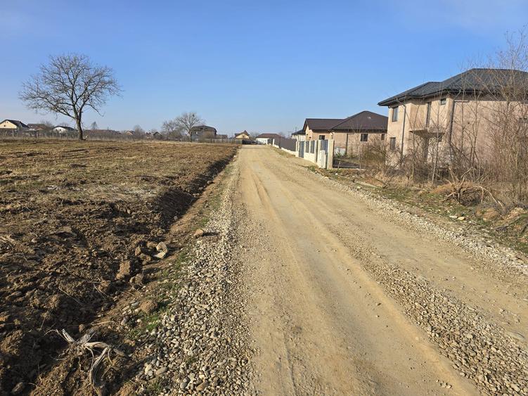 Teren intravilan 1060 m2 - 5