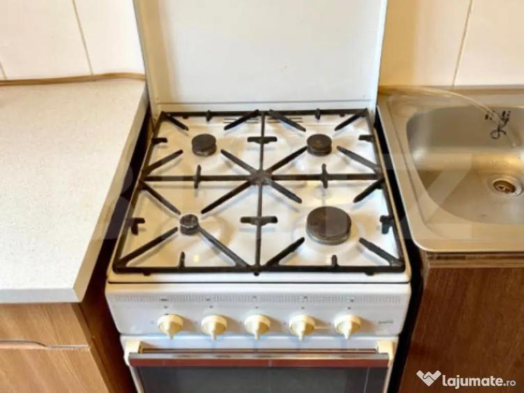 Garsoniera in bloc nou, balcon, decomandata, 40 mp, zona Fag - 7