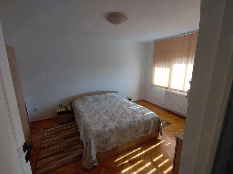 Vand apartament decomandat 2 camere zona Vasia (George Toparceanu) Medias, etaj intermediar - 1