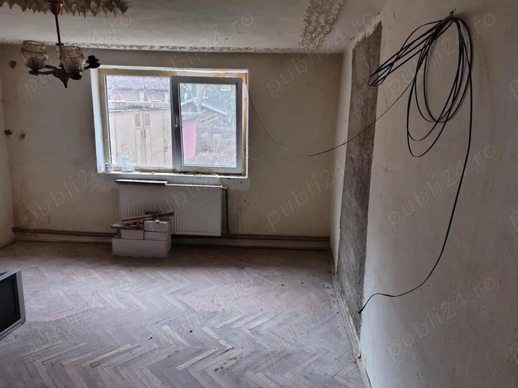 Casa Oravi?a zona lacul mare - 3