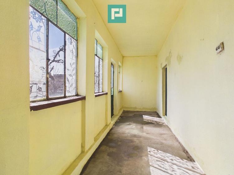 Casă cu teren de 6000 mp în Duboz, Timiș - 2