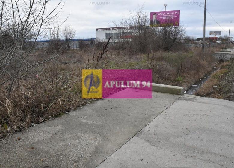 Teren cu potential comercial, bun pentru Showroom. - 4