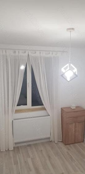 Inchiriez apartament 2 camere modern - 2