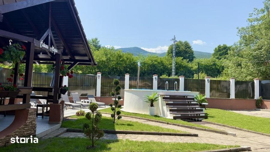 Casa? de va^nzare cu pisci^na n Tocile Sadu | Zona? superba? - 4