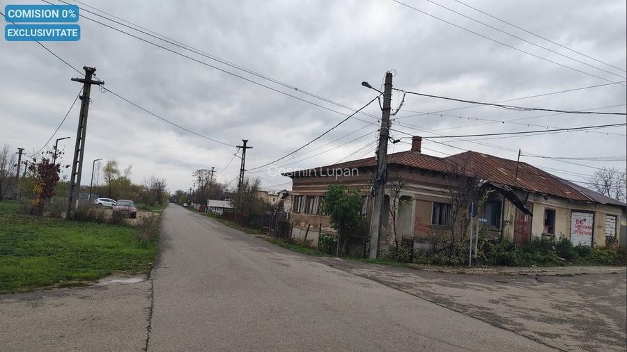 Baicoi Central 1613 mp Parc Petrom