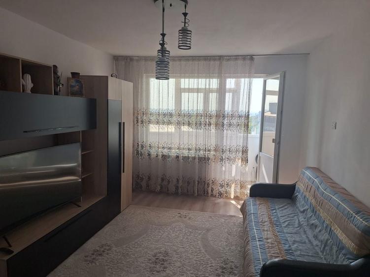 Apartament de inchiriat, 2 camere, zona centrala - 1
