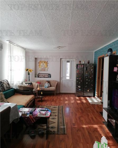 Casa 4 camere si teren in Glina - 3