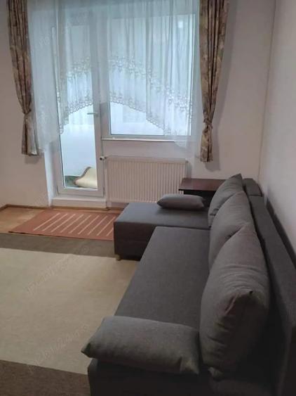 Vand apartament cu 2 camere in Caransebe? - 7