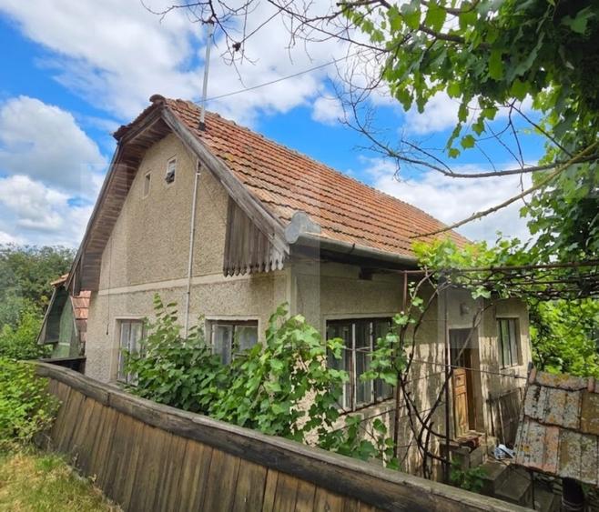 Casă individuală cu 2 camere cu Teren 364 Mp în Angheluș