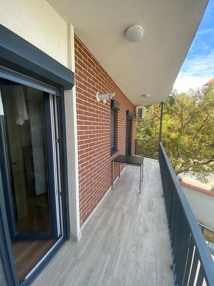 Particular ofer spre inchirie 2 camere Tineretului bloc 2019 - 10